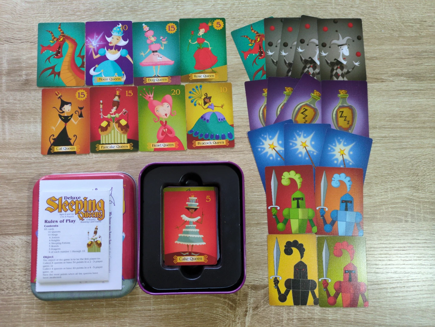 Gamewright Sleeping Queens Card Game Tin - photo 2