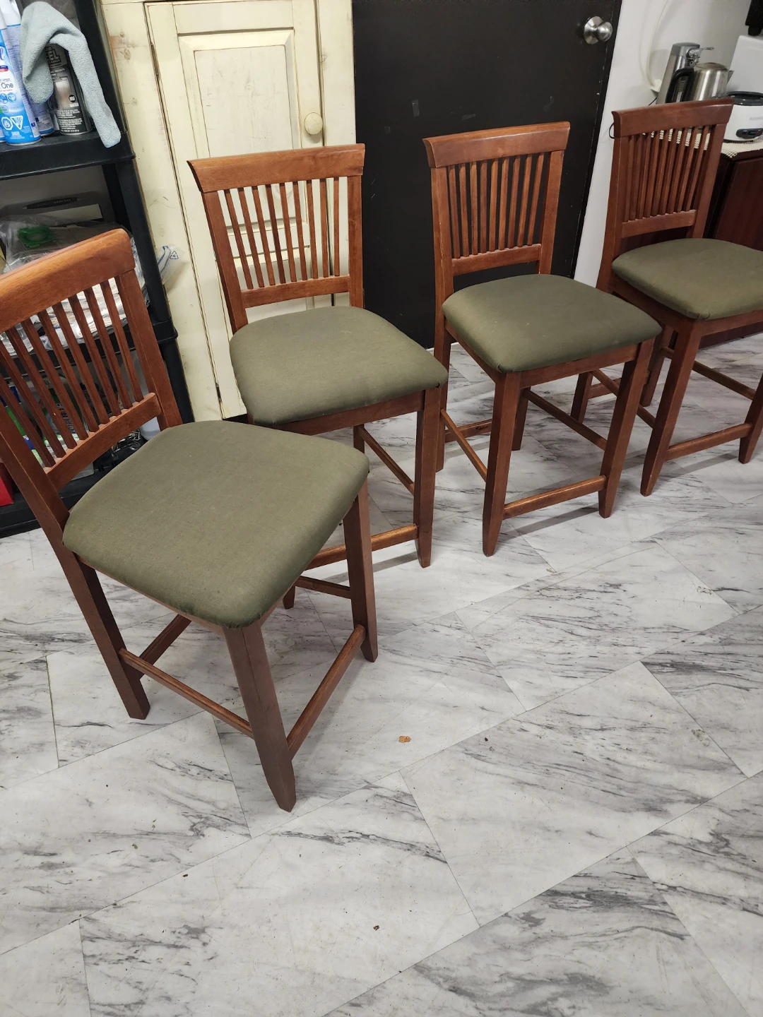 Set of 4 Wooden Bar Stools with Green Upholstery - photo 4