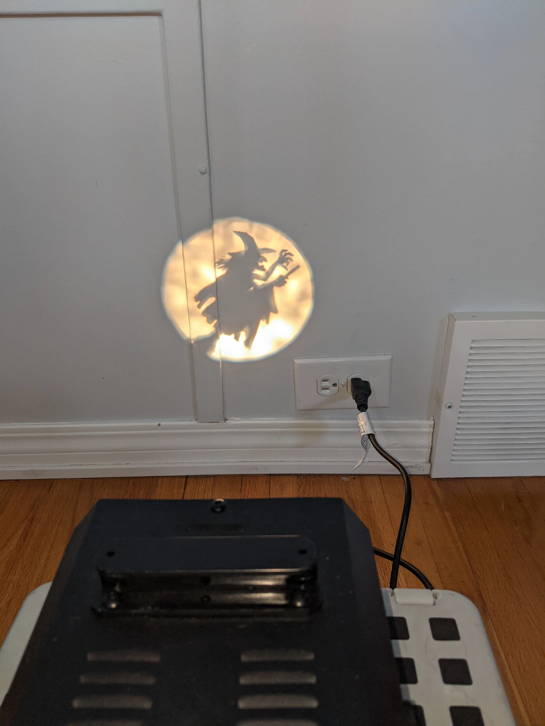 Halloween Projector with 5 Slides - photo 4