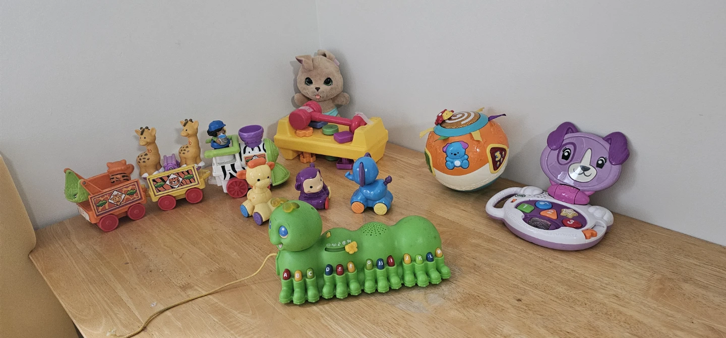 LeapFrog Violet Puppy and Musical Caterpillar Toy Set 🌱