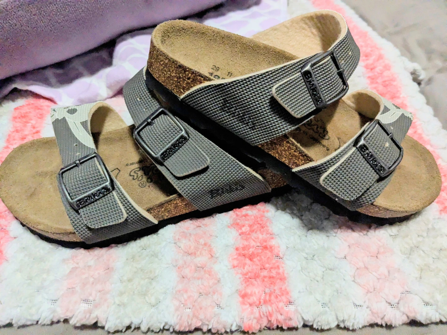 Kids Birkenstock Sandals Size 27