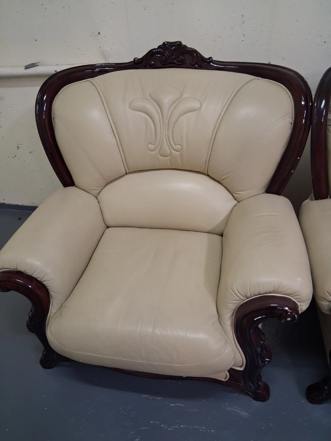 Cream Leather Sofa Set with Dark Wood Trim - photo 4