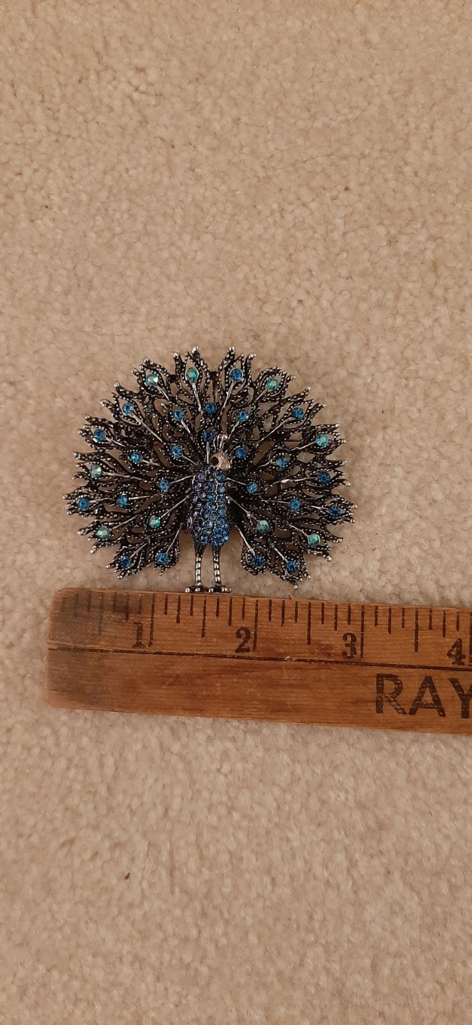 Peacock Brooch with Blue Rhinestones - photo 3