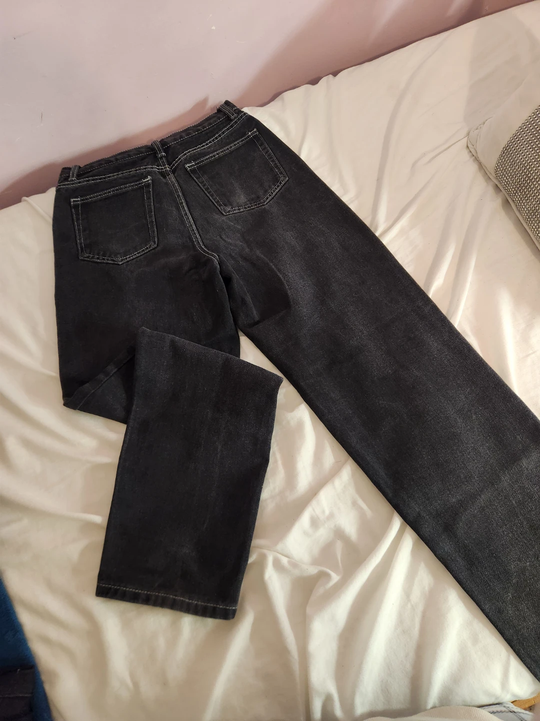 Women's Black Denim Jeans - Size M (6) - photo 3