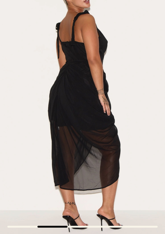 PrettyLittleThing Black Underwire Detail Draped Midi Dress - photo 2