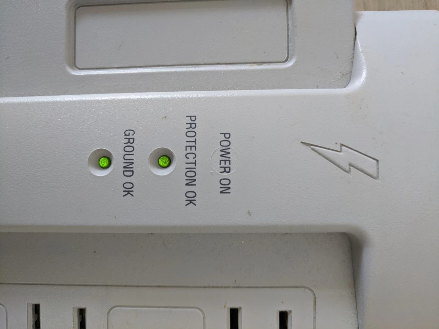 8 let out Power Strip Surge Protector - photo 5