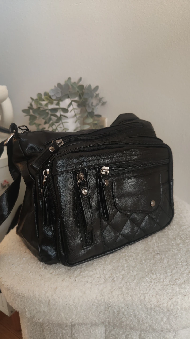 Y2K Style Crossbody Bag - photo 2