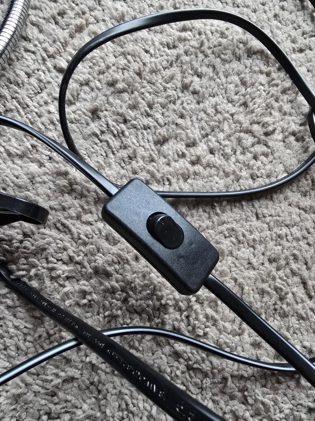 ENERGETIC LIGHTING Clip on Light for Bed - photo 2