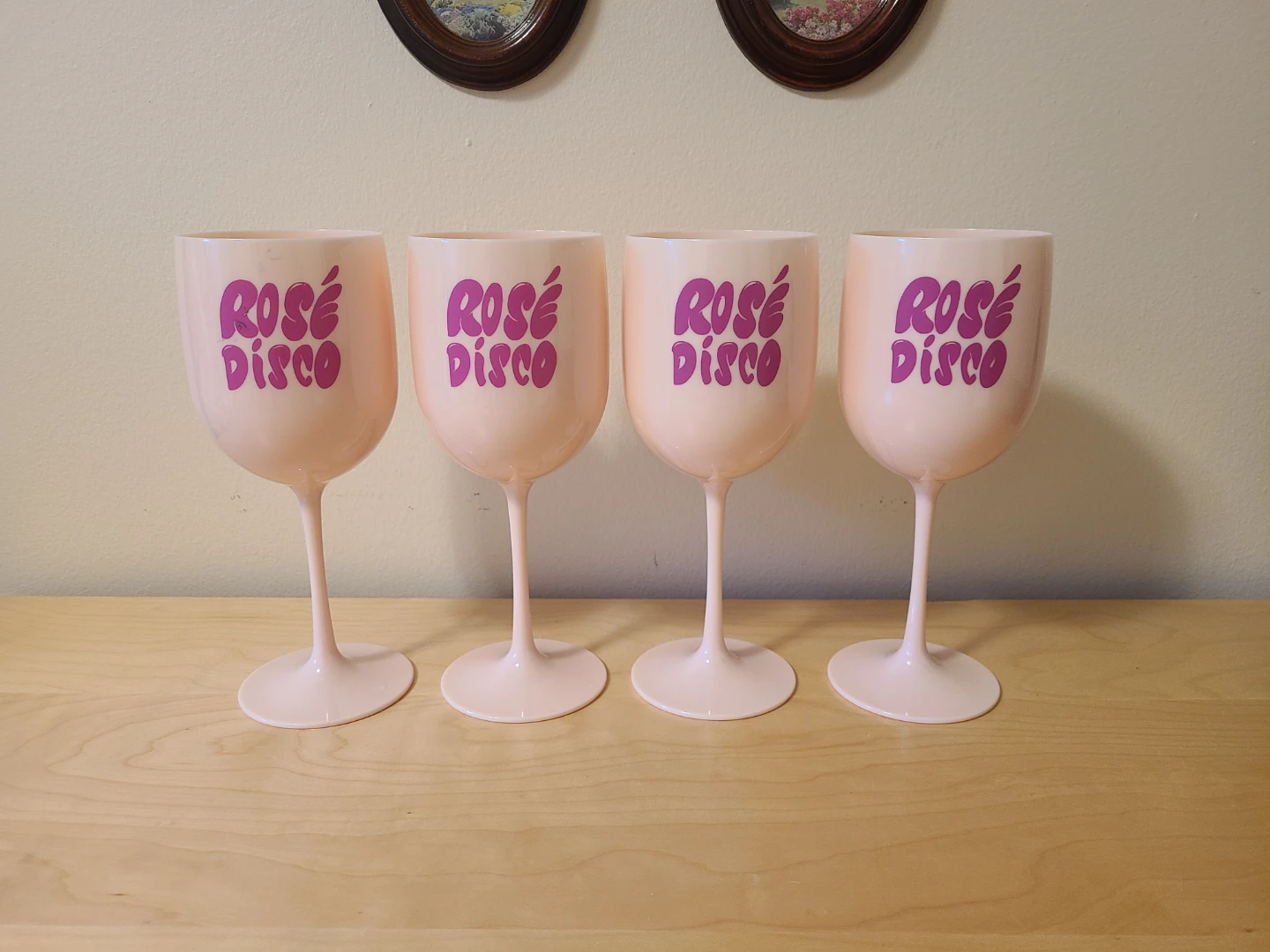 4 Big Plastic Wine Glasses