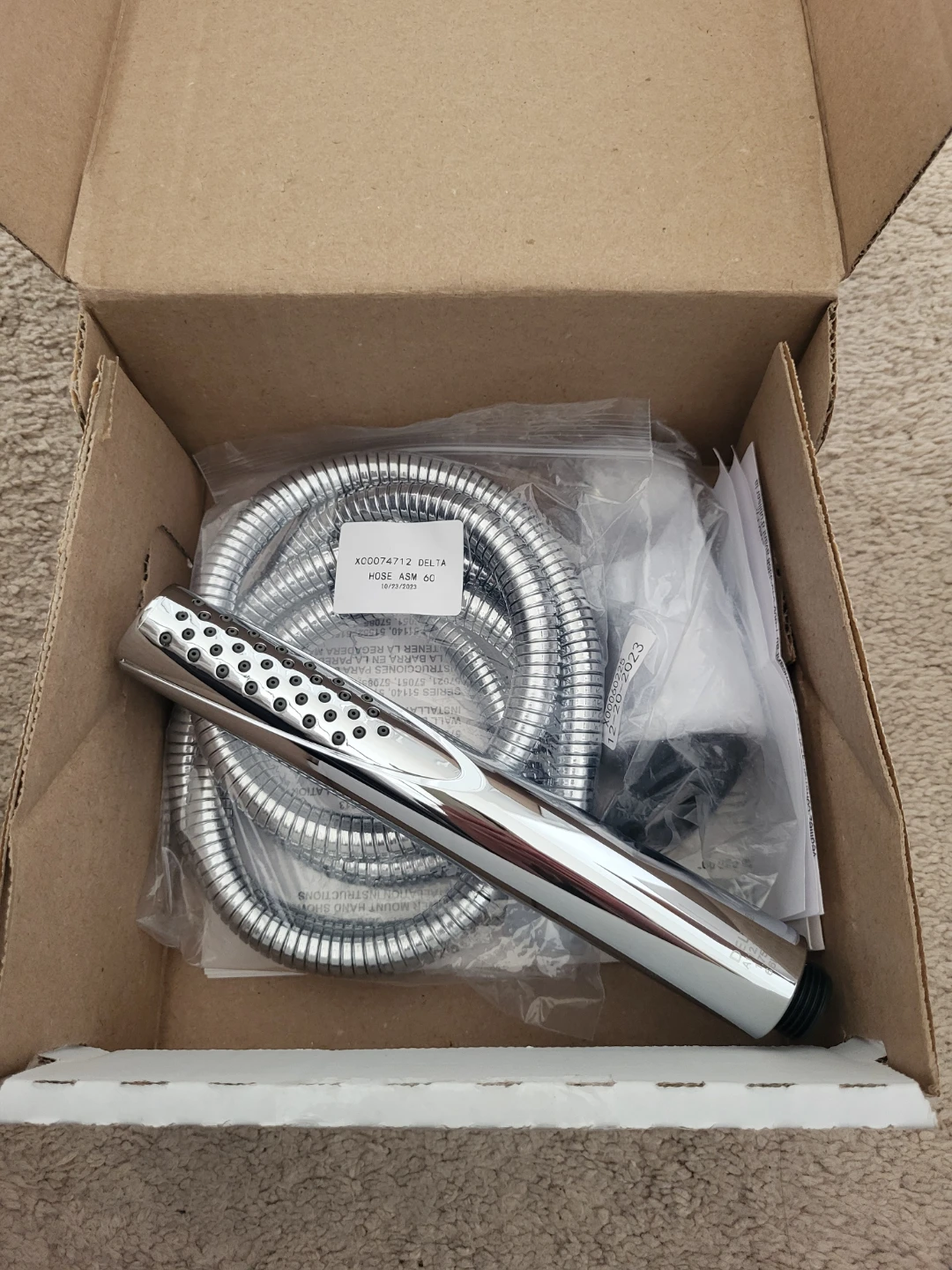 Delta shower set (New in box) - photo 2