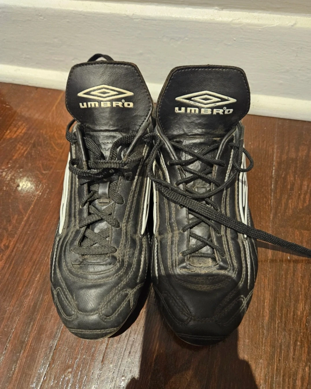UMBRO Soccer Shoes US size 9.5