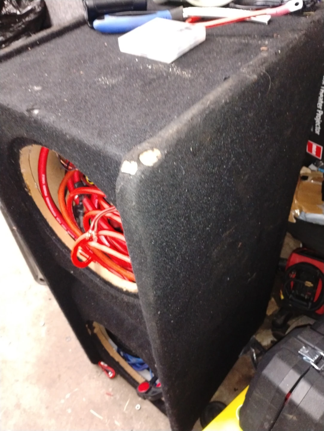 12 inch Skar  subwoofer box - photo 2