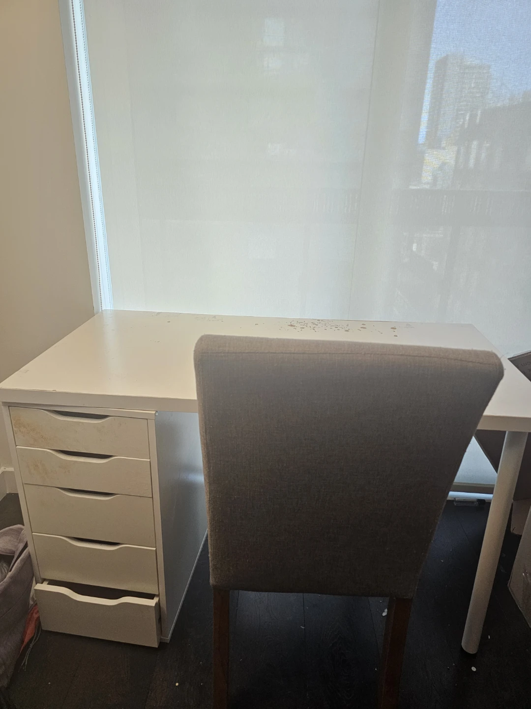 Free Ikea desk & chair
