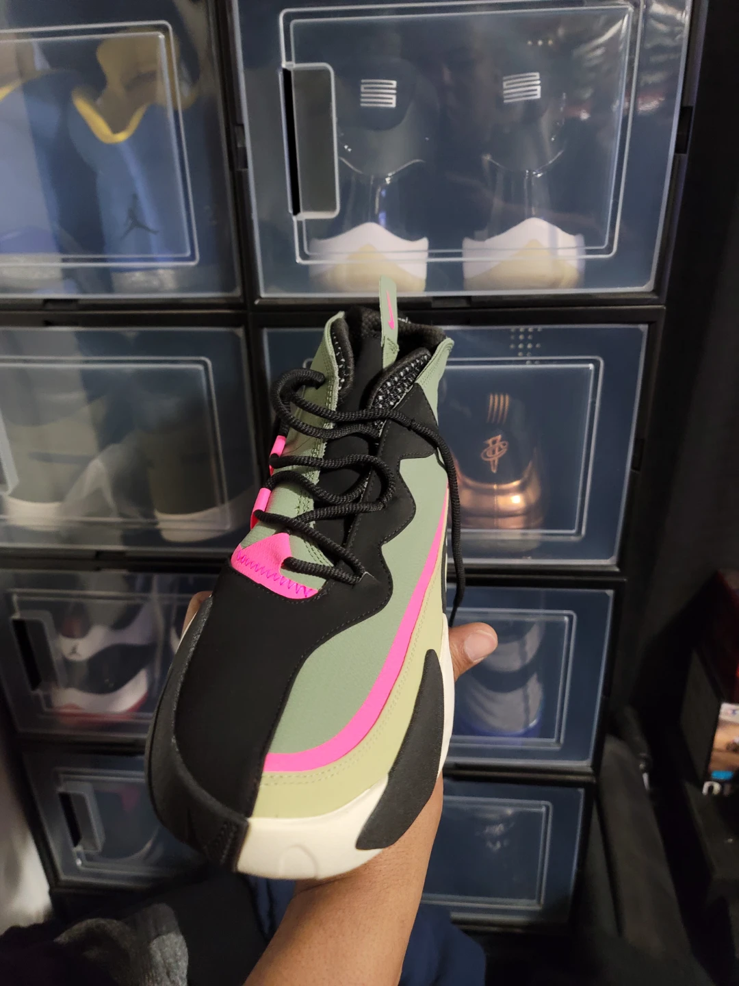 Nike Basketball Shoes - Olive Green & Pink