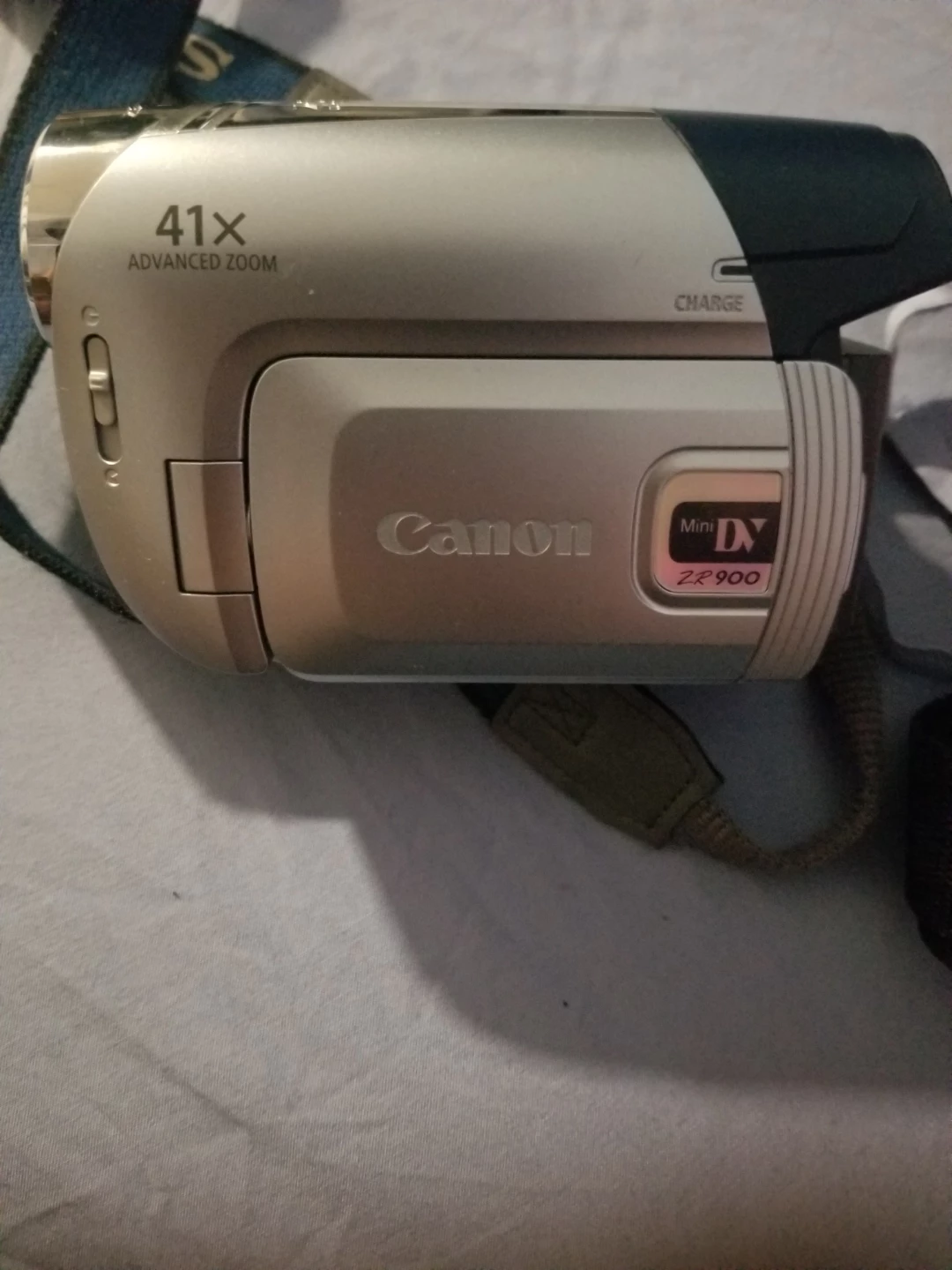 Canon zr900 - photo 2