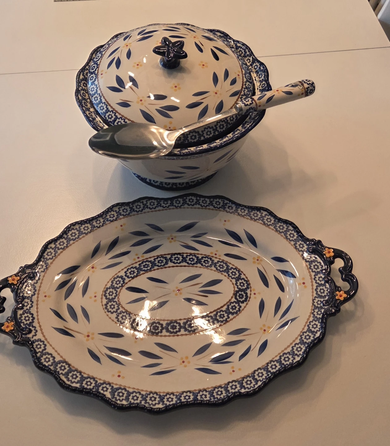 Ceramic Serving Bowl with Lid and Platter Set