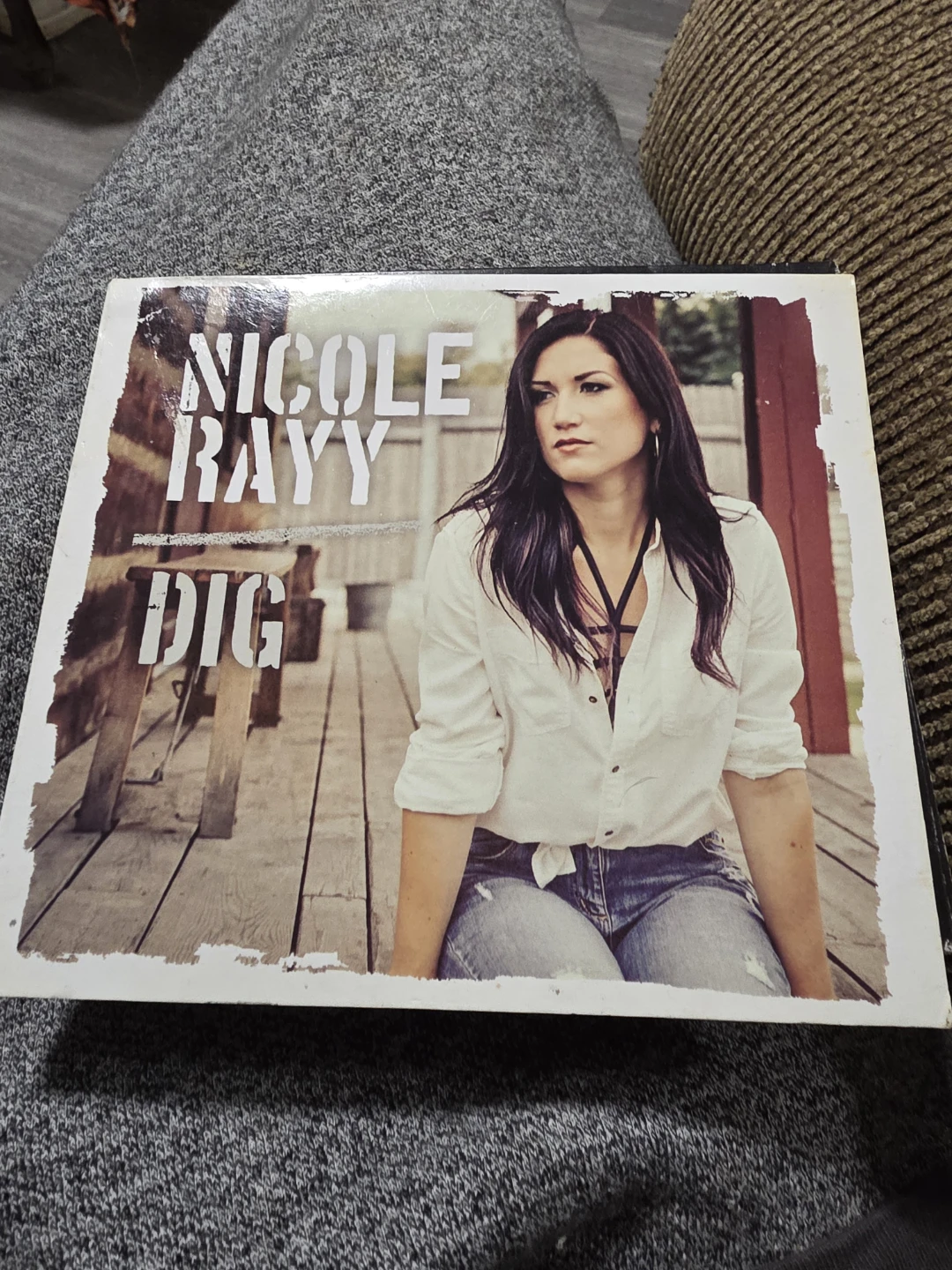 Nicole Rayy Dig CD