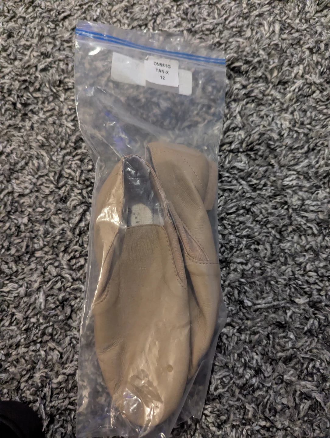 Bloch Leather Jazz Shoes - Tan - Size 12 - photo 5
