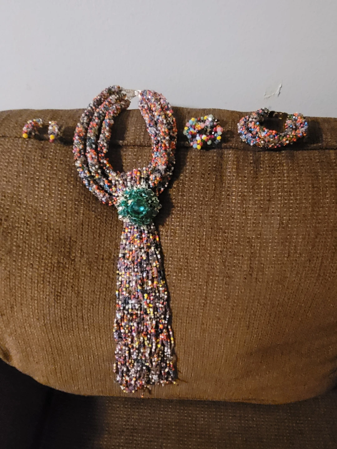 Multi-coloured Beaded Jewellery Set with Tassel Necklace - photo 3