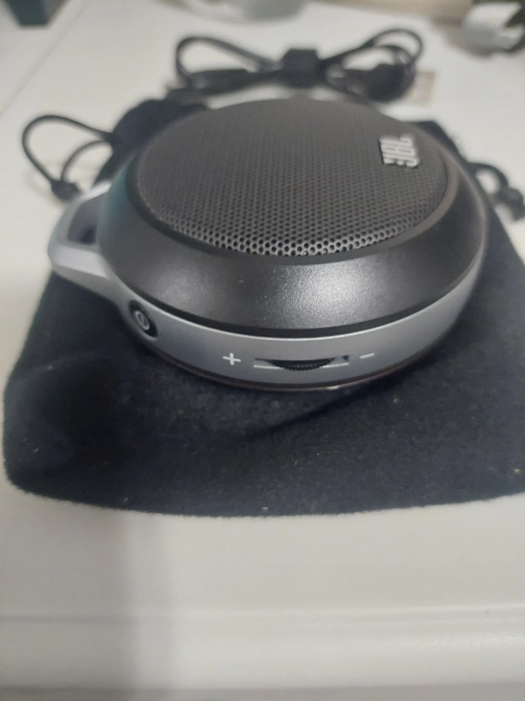 JBL Portable Speaker 3.55 mm (NOT Bluetooth) - photo 2