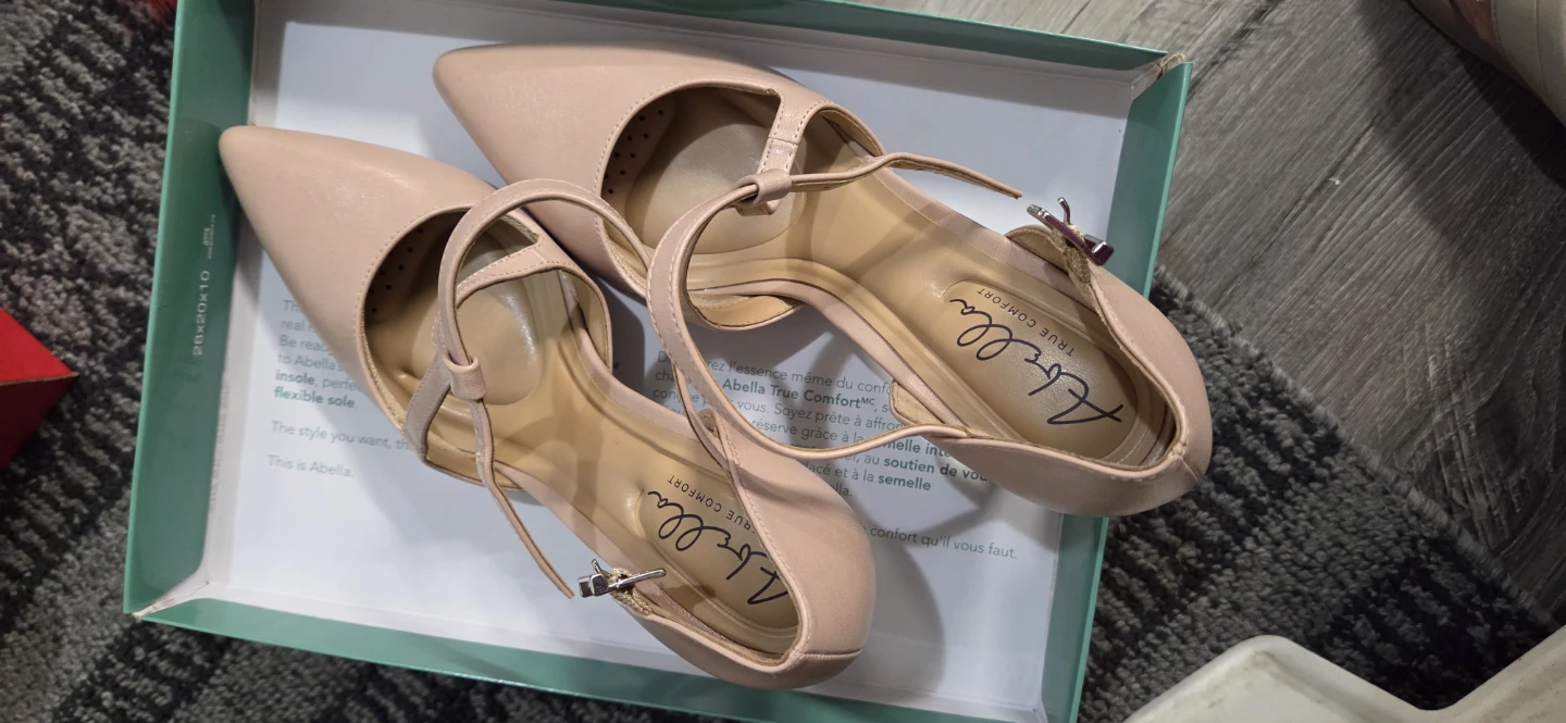 Abella Seneca Blush Vinci Heels Size 6M