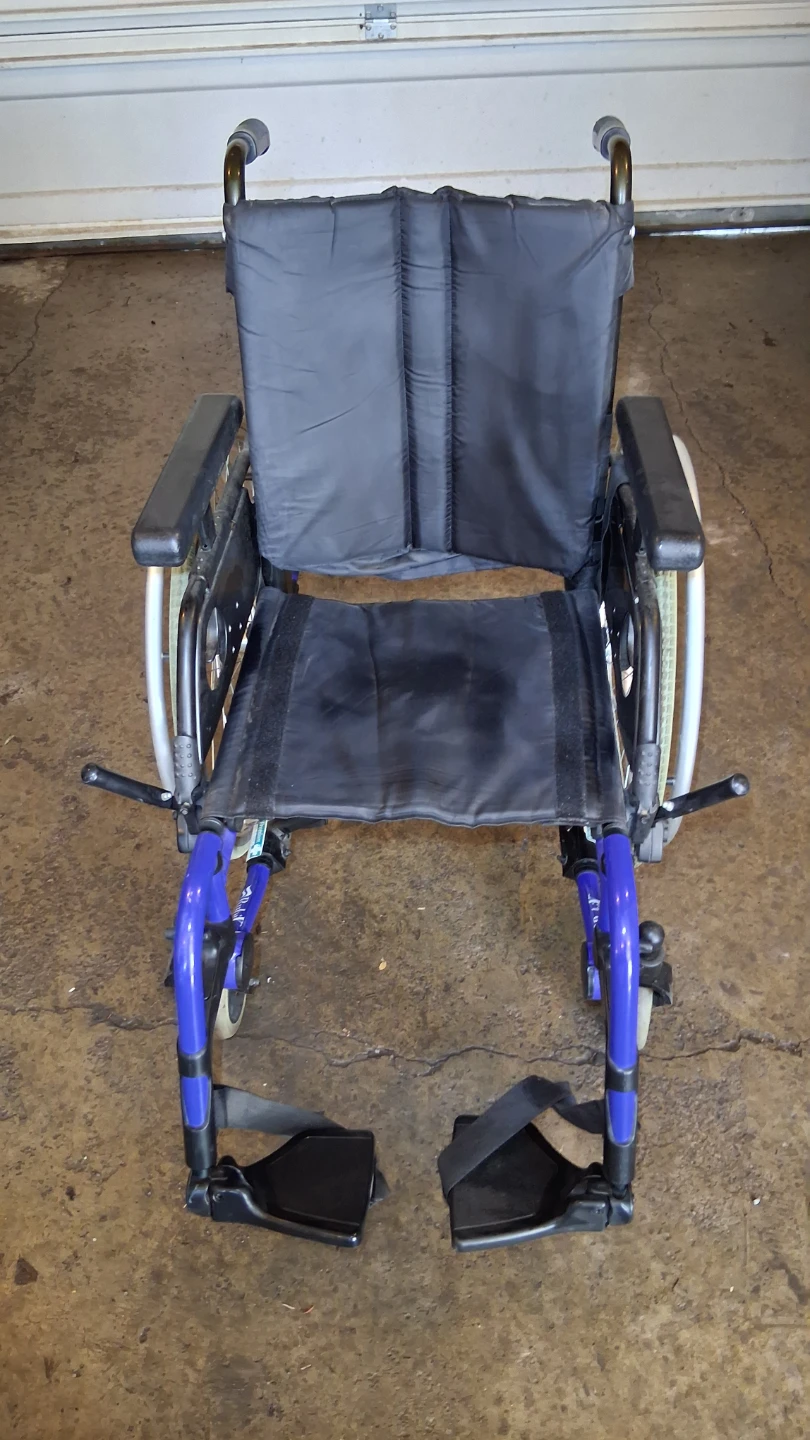 Breezy Wheelchair - photo 3