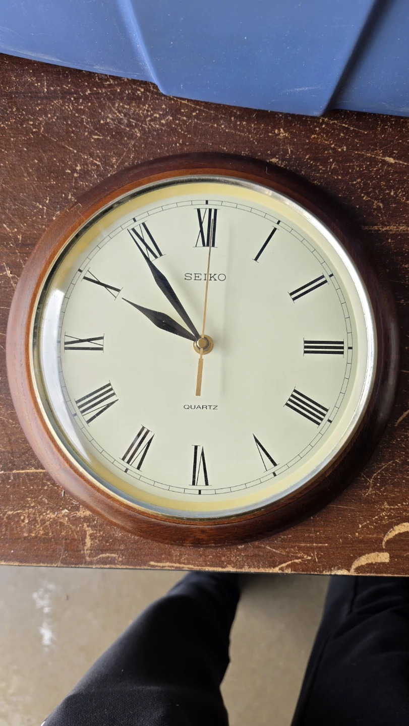 Solid Oak Wooden Seiko Wall Clock QHA301Z Japan Movement 11.5”