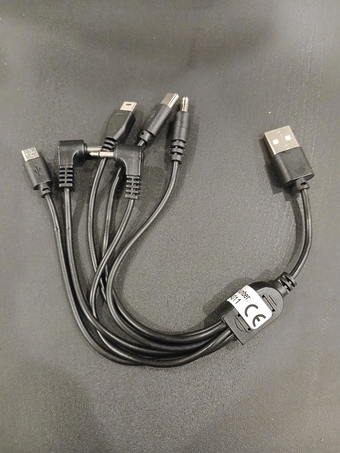 Multi-USB Charging Cable With 6 Charging Tips