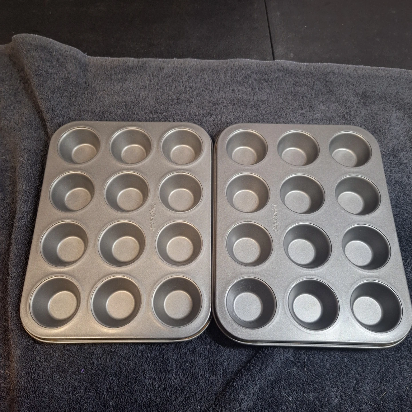 Nordic Ware Muffin Pan - 24 Cups
