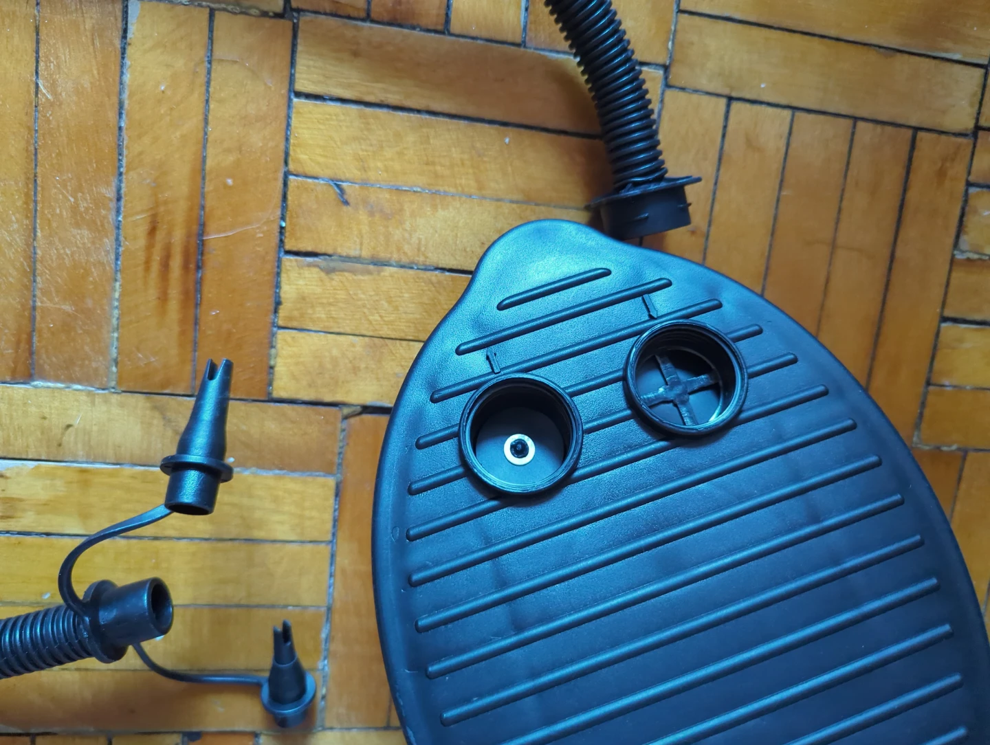 Foot Air Pump for Inflatables - photo 3