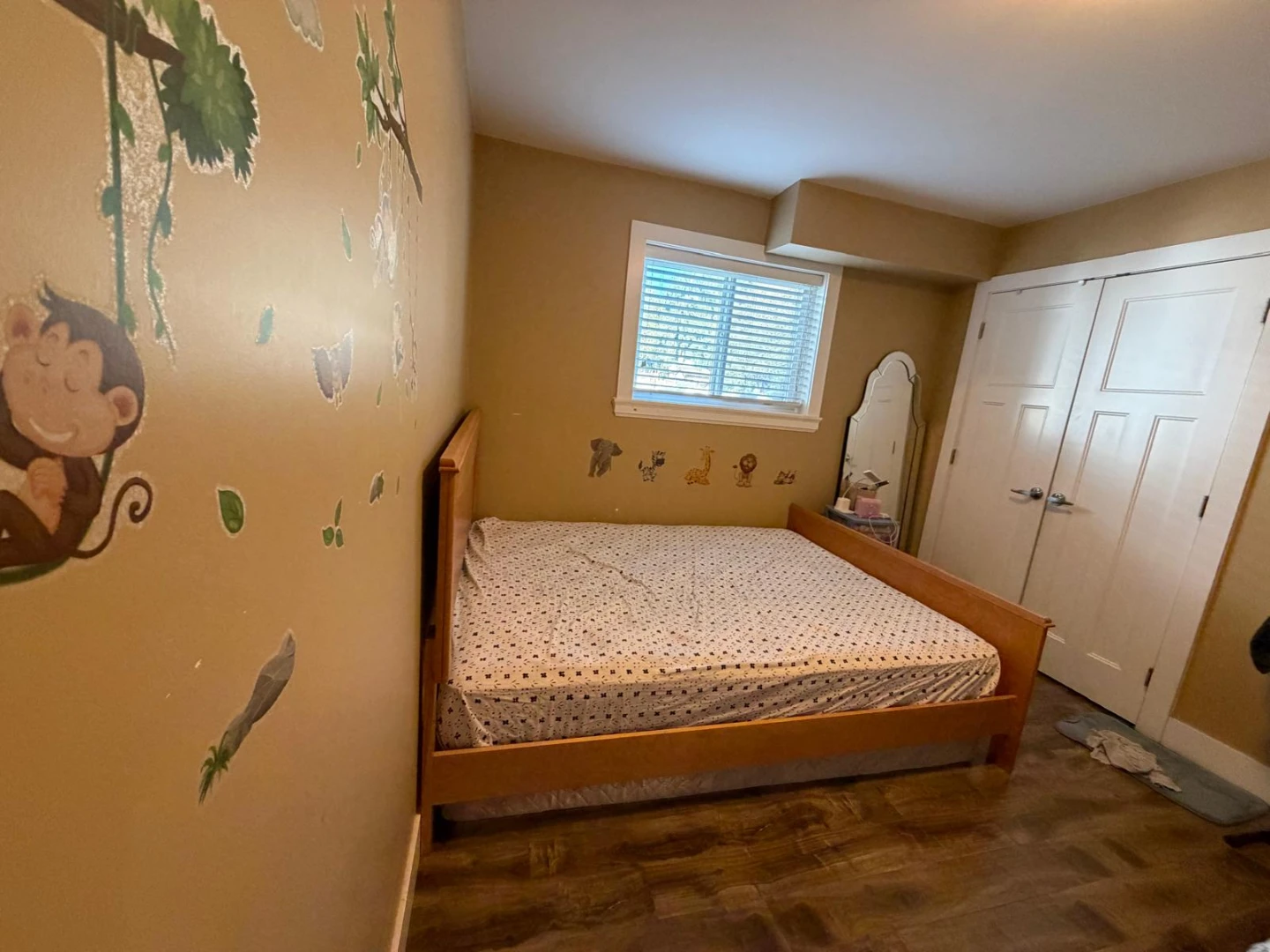 Solid Wood Bed with mattress box and Frame - Natural Finish - photo 5
