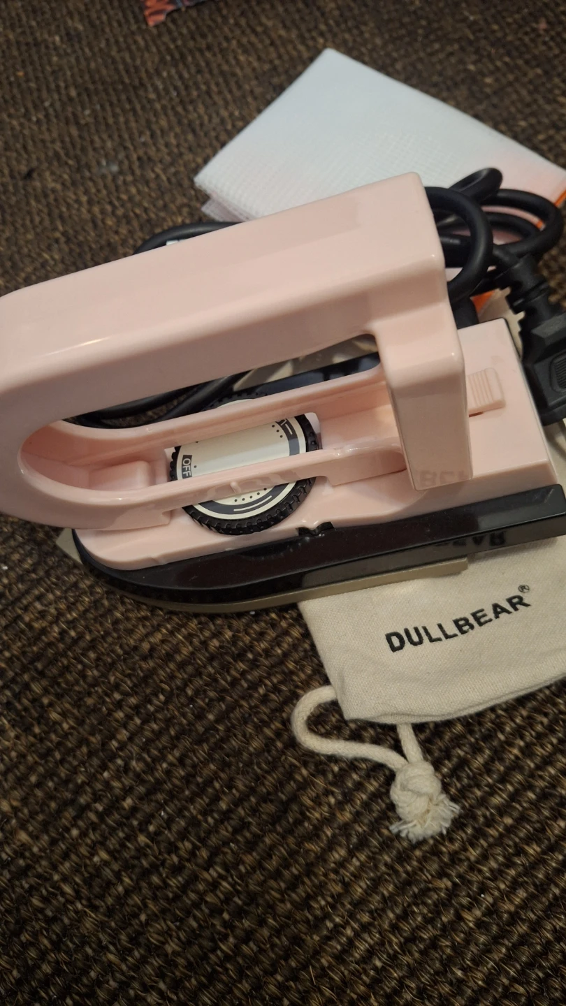 Pink Portable Mini Iron with Pouch - photo 2