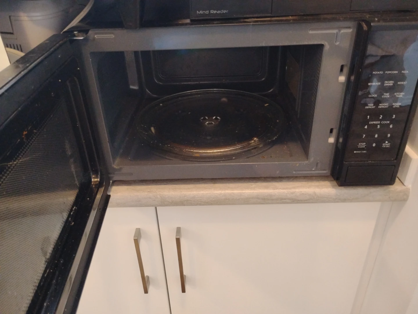 Need gone asap Microwave - photo 2