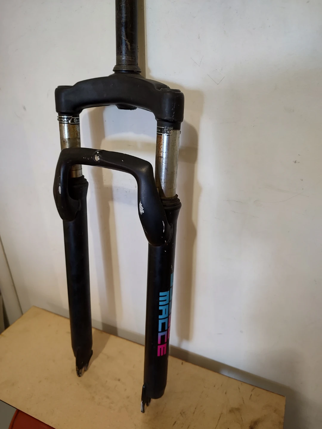 Mace Bicycle Front Suspension Fork - photo 2