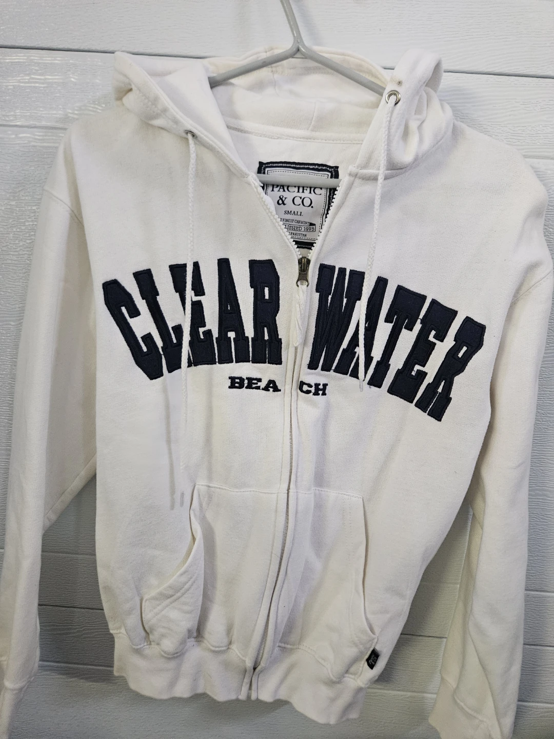 Clearwater Beach Hoodie (1,Small, 1 Med) - photo 4