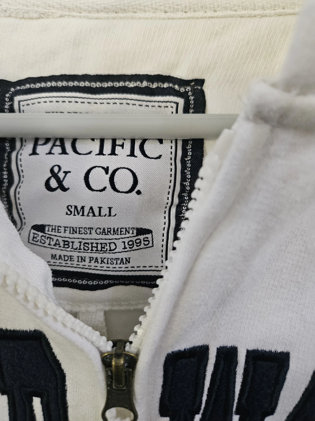 Clearwater Beach Hoodie (1,Small, 1 Med) - photo 5