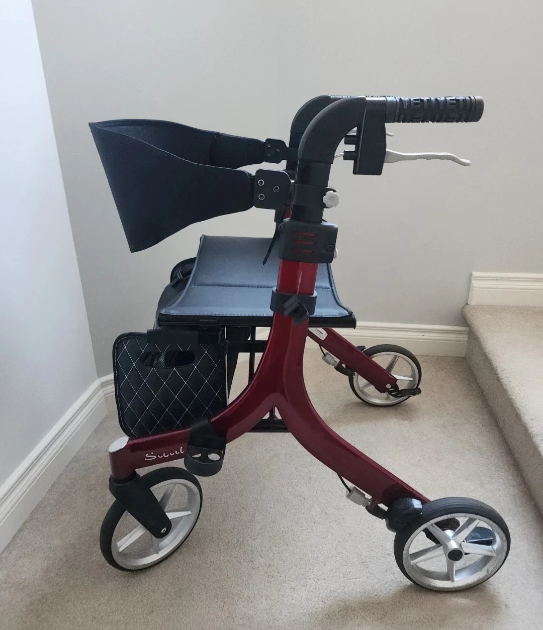 Ultra Lightweight Rollator Walker orig $500 Located CRANSTON SE - photo 2