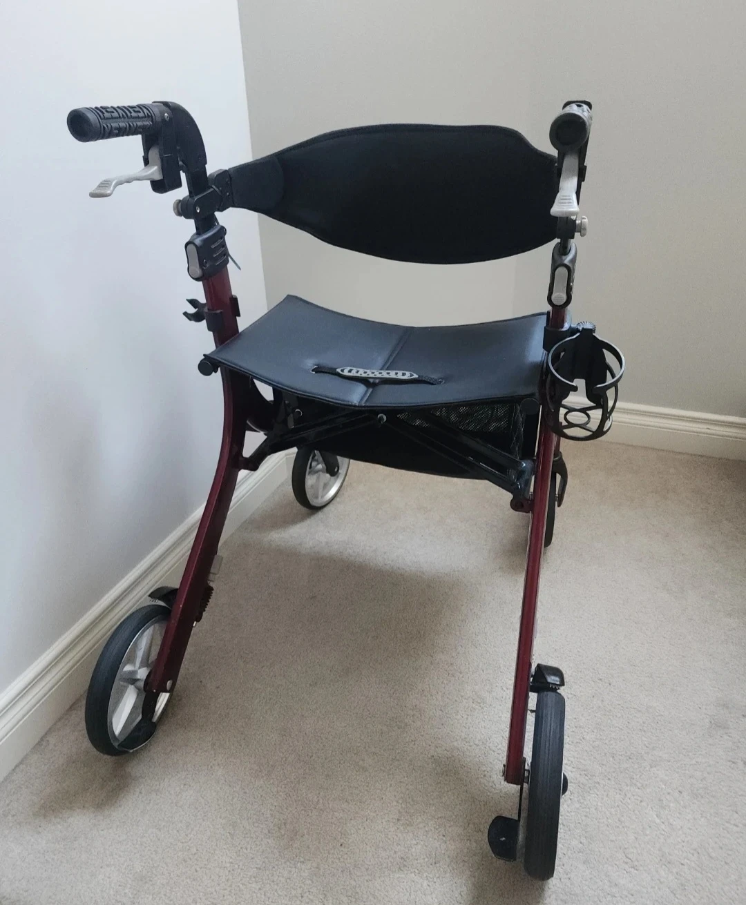 Ultra Lightweight Rollator Walker orig $500 Located CRANSTON SE - photo 4