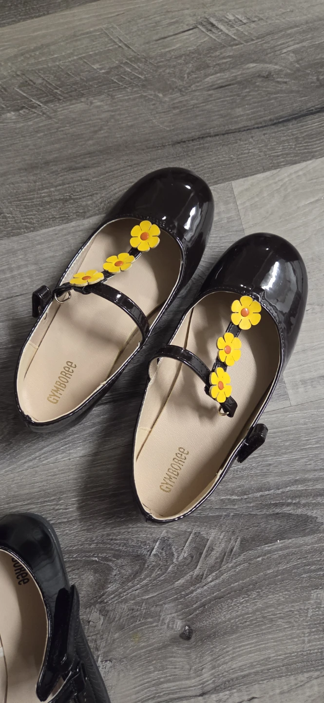 Gymboree Patent Mary Jane Shoes with Flower Detail