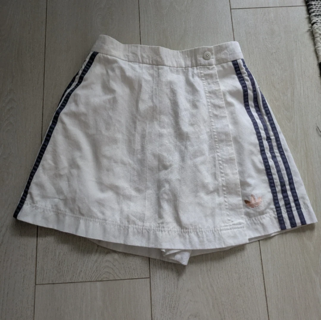 🆓 Adidas Tennis Skort - Size 6
