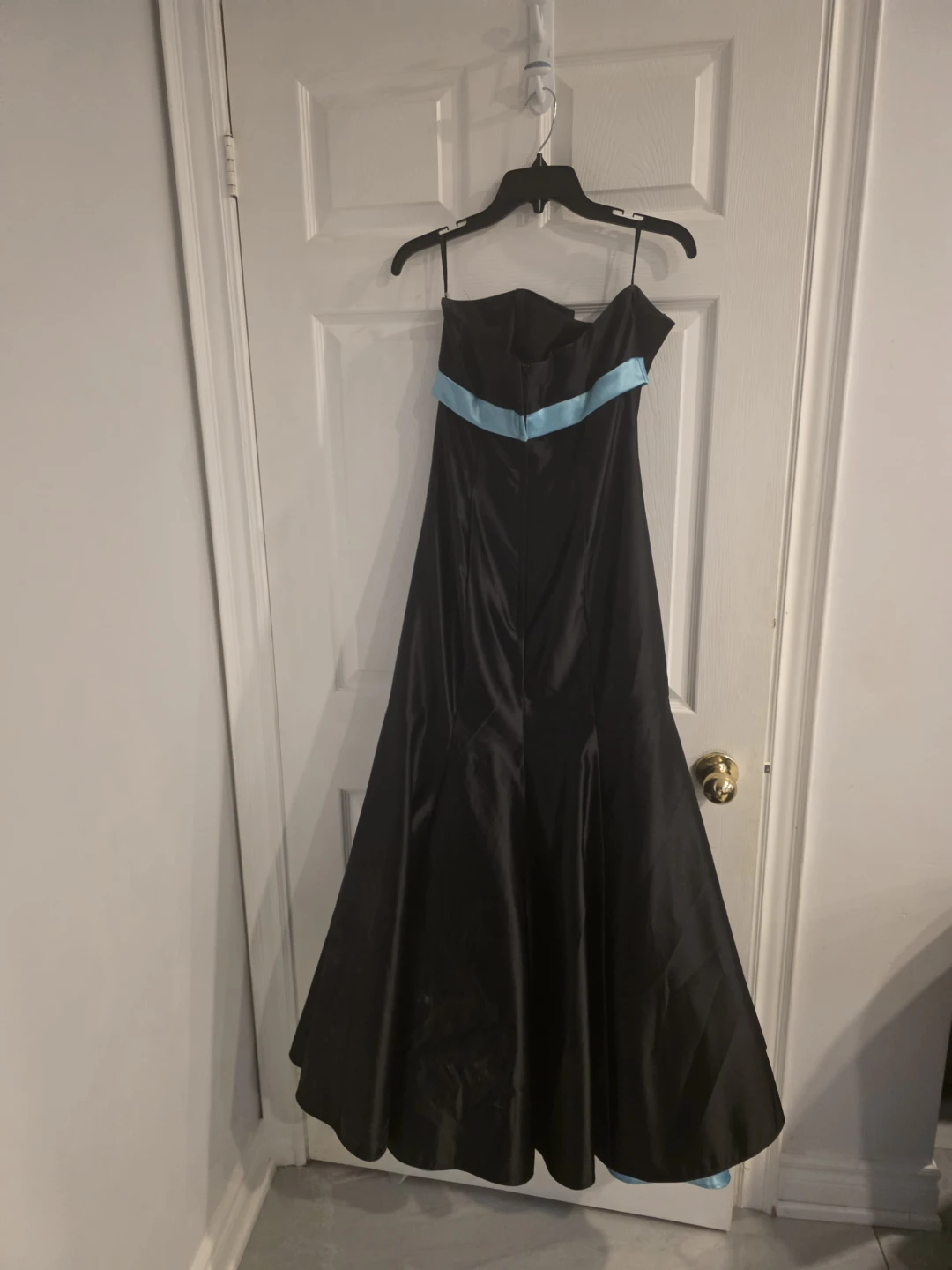 Elegant Formal Dress for Sale 👗✨ - photo 2