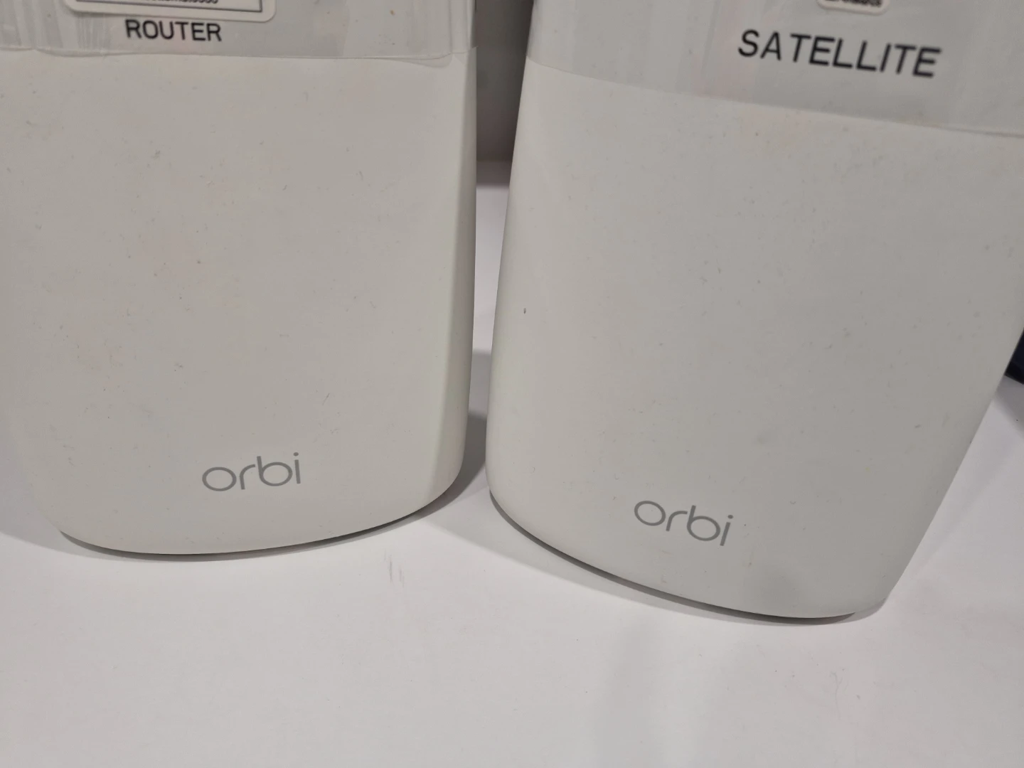 Netgear Orbi Whole Home WiFi System (Router + Satellite) - photo 4