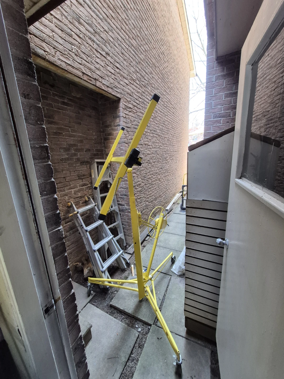 Yellow Drywall Lift Hoist