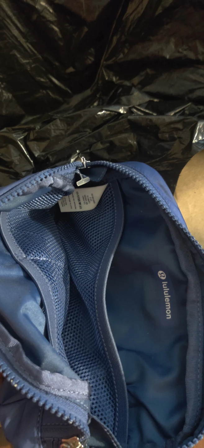 Lululemon Everywhere Belt Bag - Blue - photo 4