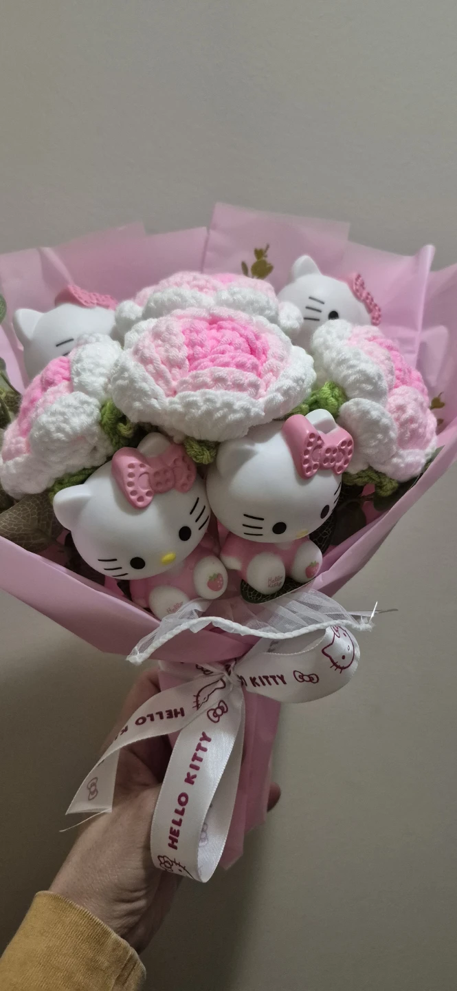 Hello Kitty Crochet Flower Bouquet