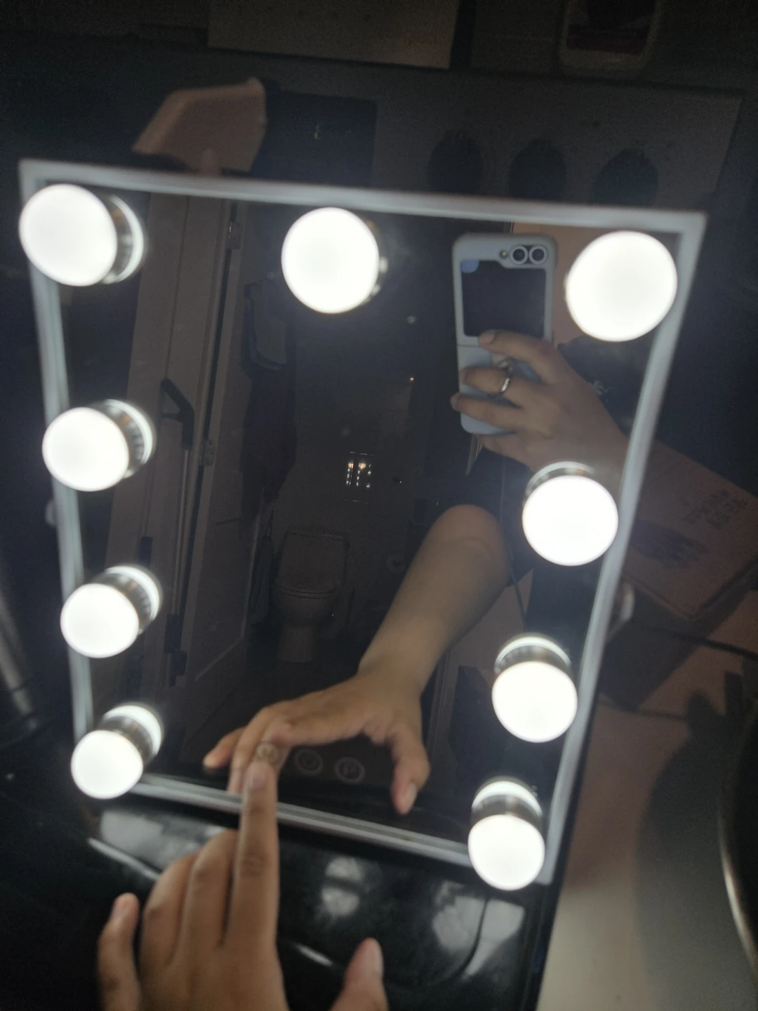 Vanity Mirror with 10 LED Lights - photo 3