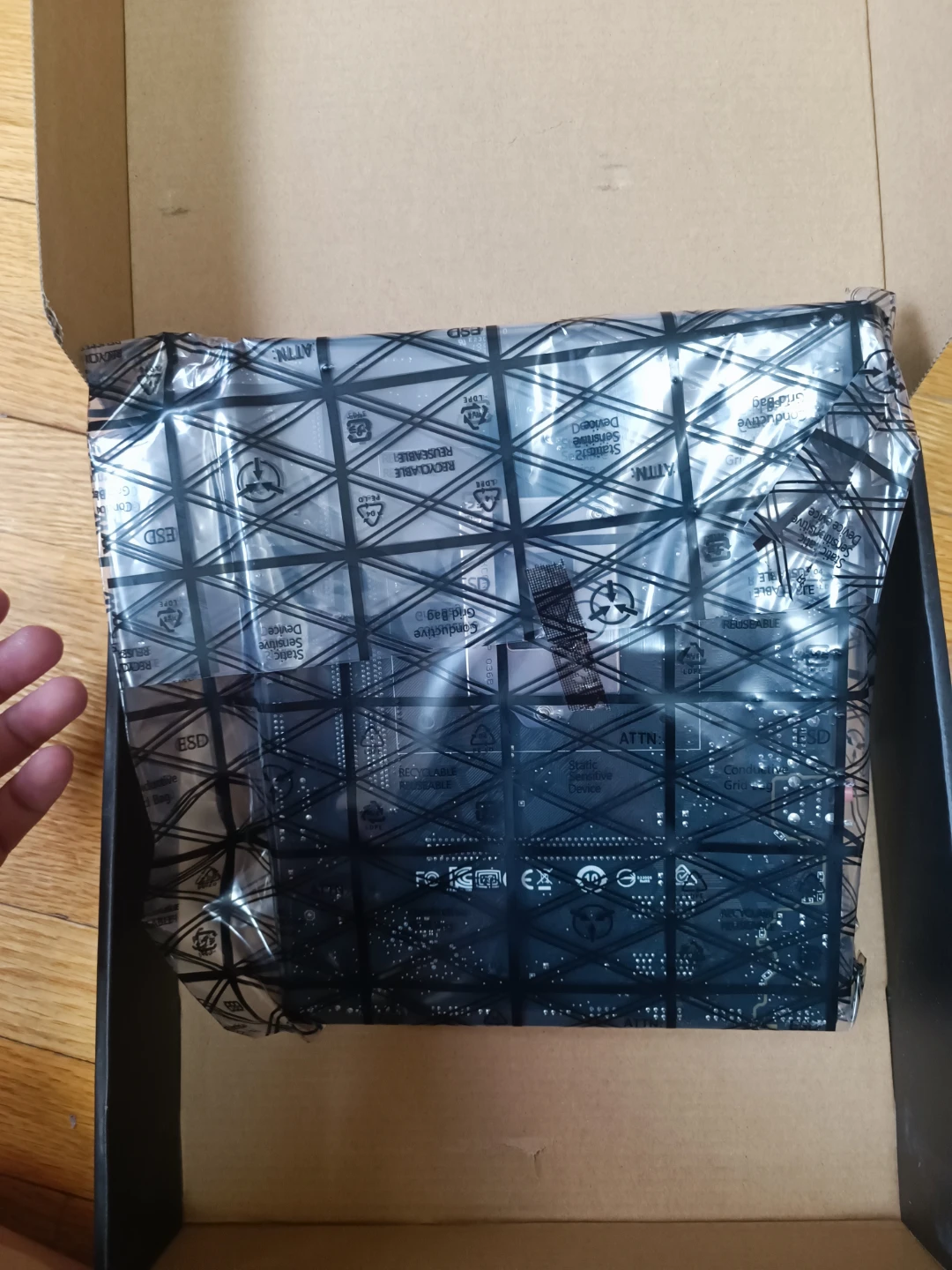 MSI H310M PRO-VDH PLUS Motherboard - photo 5