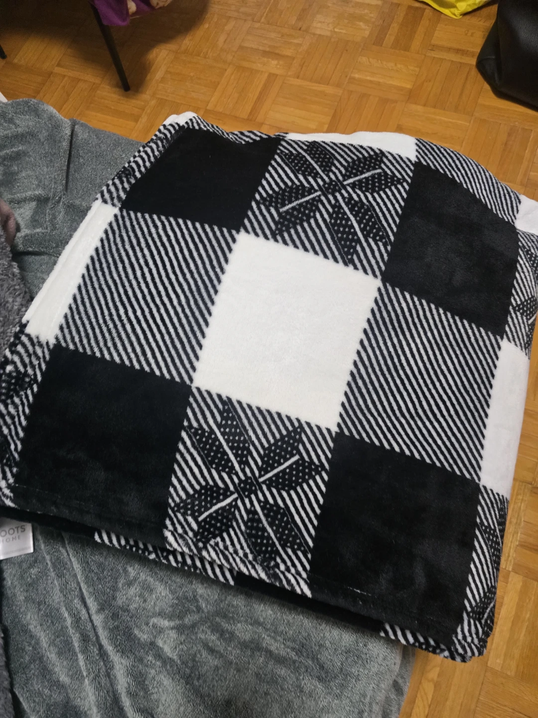 Queen size blanket