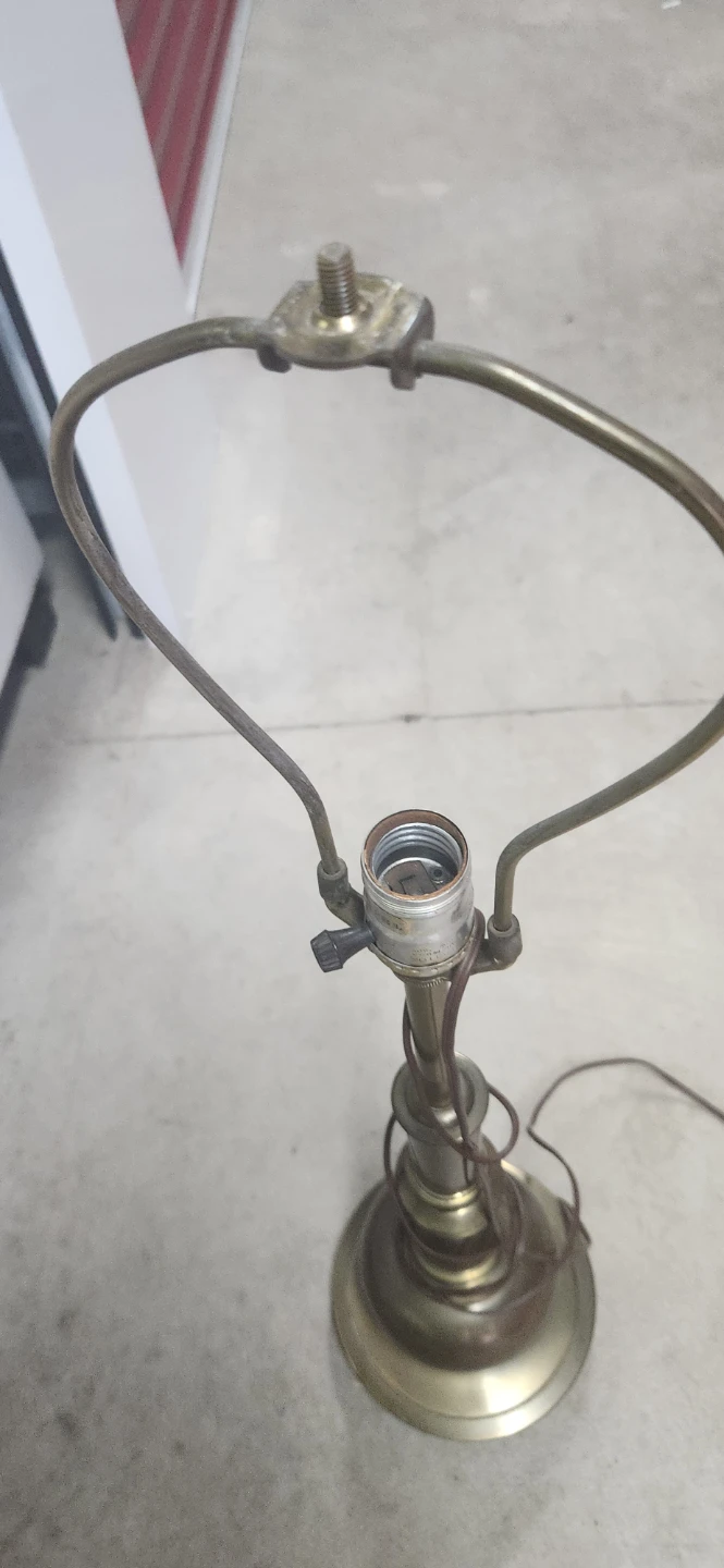 Two Royal Designs Inc. Brass Table Lamp - photo 4