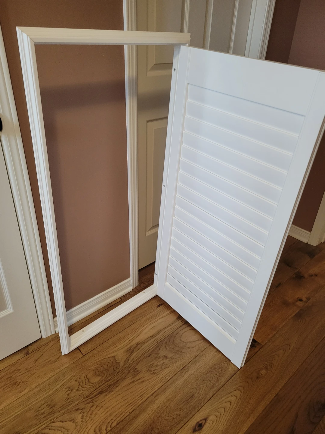 Hunter Douglas Shutters - photo 2